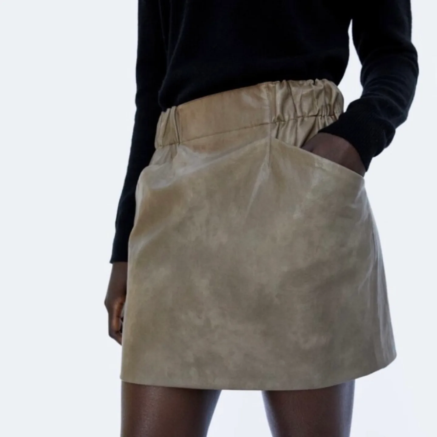 Zara Brown Taupe Faux Leather Mini Skirt image indicator(2)