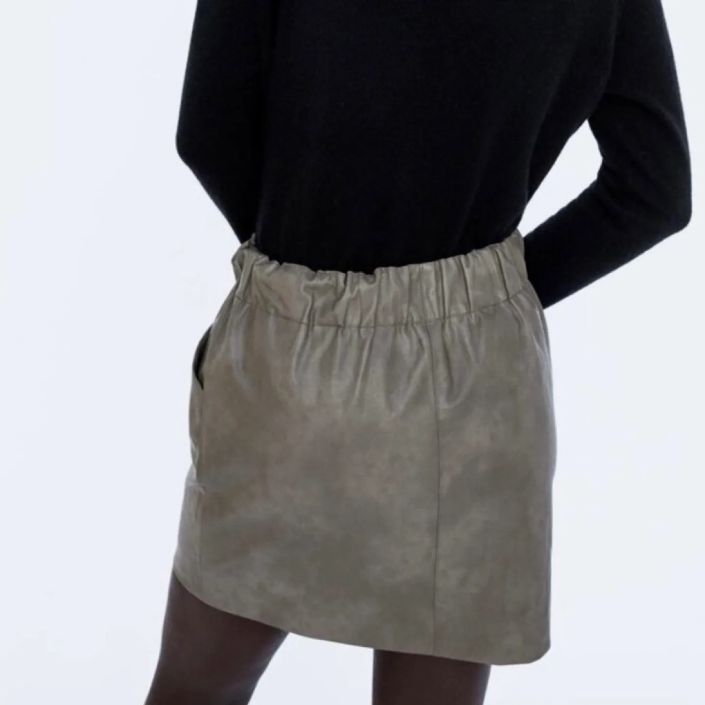 Zara Brown Taupe Faux Leather Mini Skirt image indicator(4)