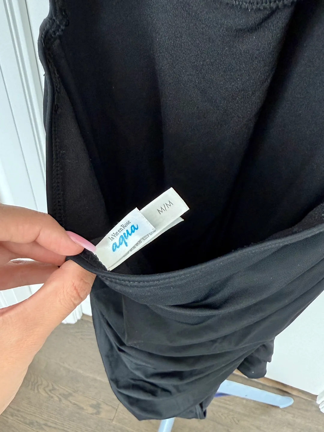 2 La Vie en Rose One-Piece Swimsuits image indicator(7)