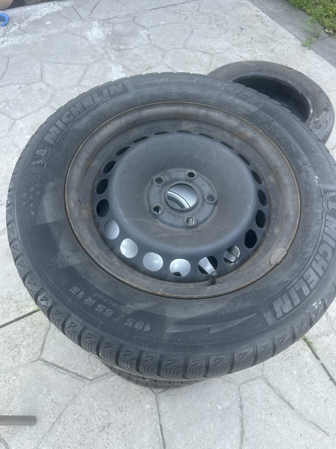 Michelin 195/65R15 Winter Tires - Set of 4 - photo 2
