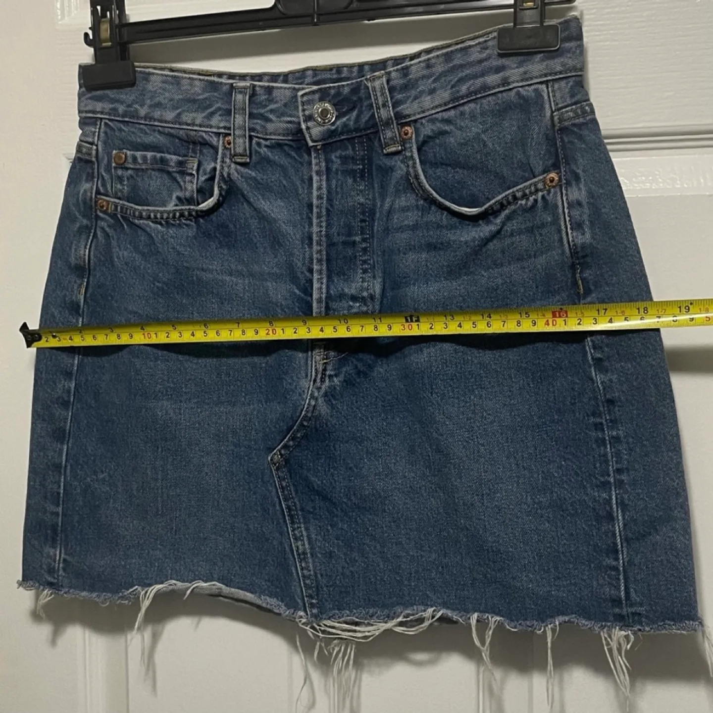 H&M Denim Mini Skirt with Raw Hem image indicator(7)