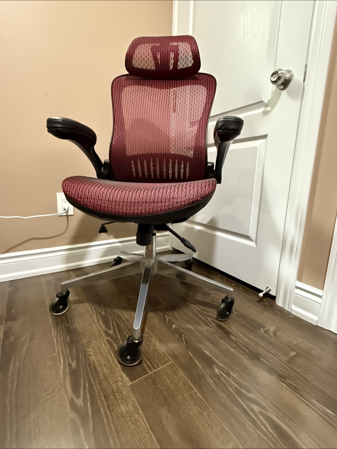 Ergonomic computer chair - photo 3