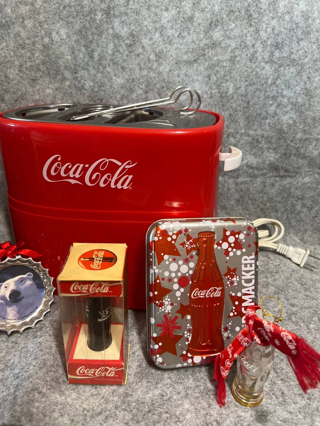 Coca-Cola Collectibles Lot image indicator(5)