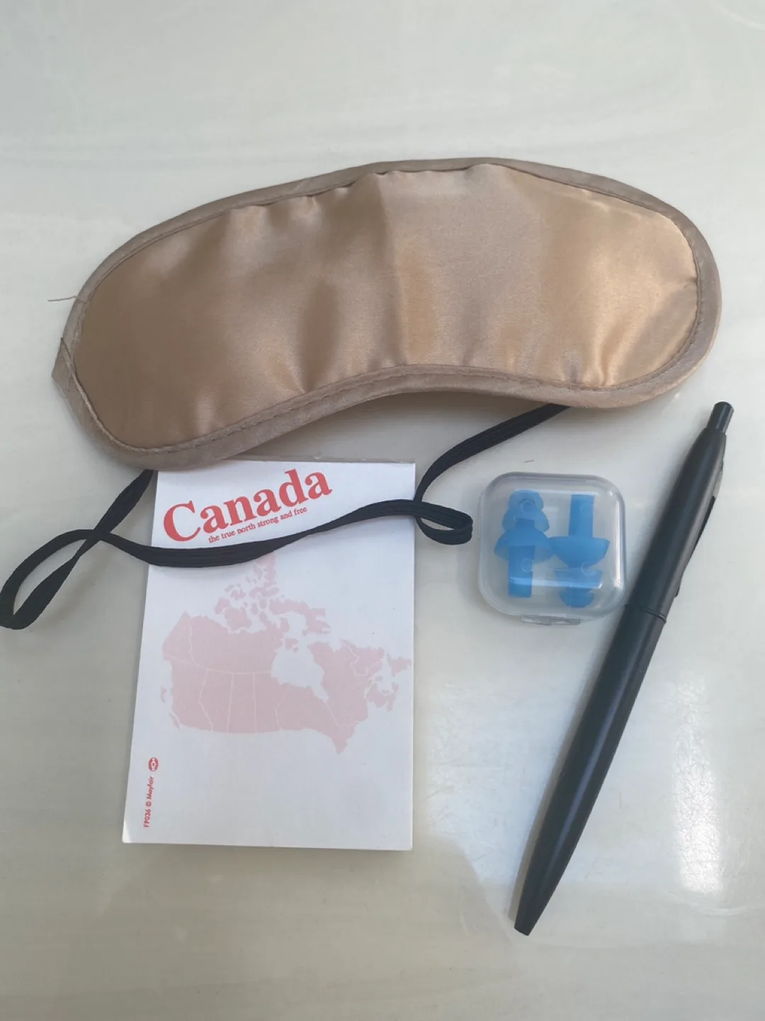 🇨🇦 Canada Booklet Dream Journaling Kit thumbnail