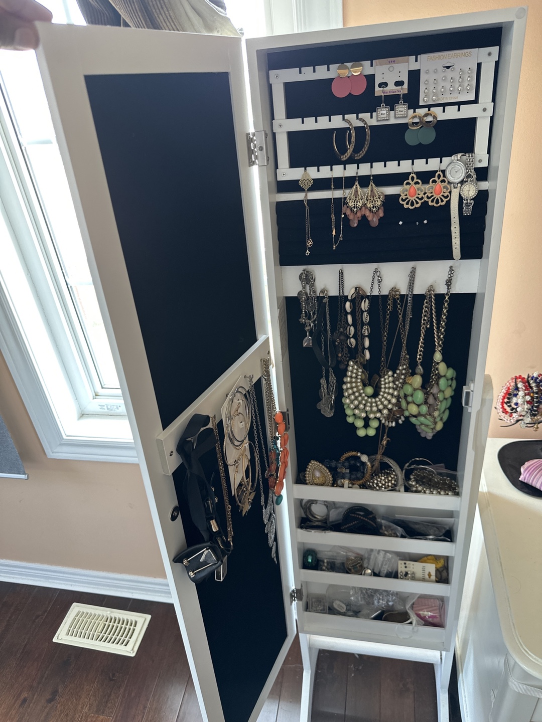 Standing Jewellery Armoire, White - photo 2