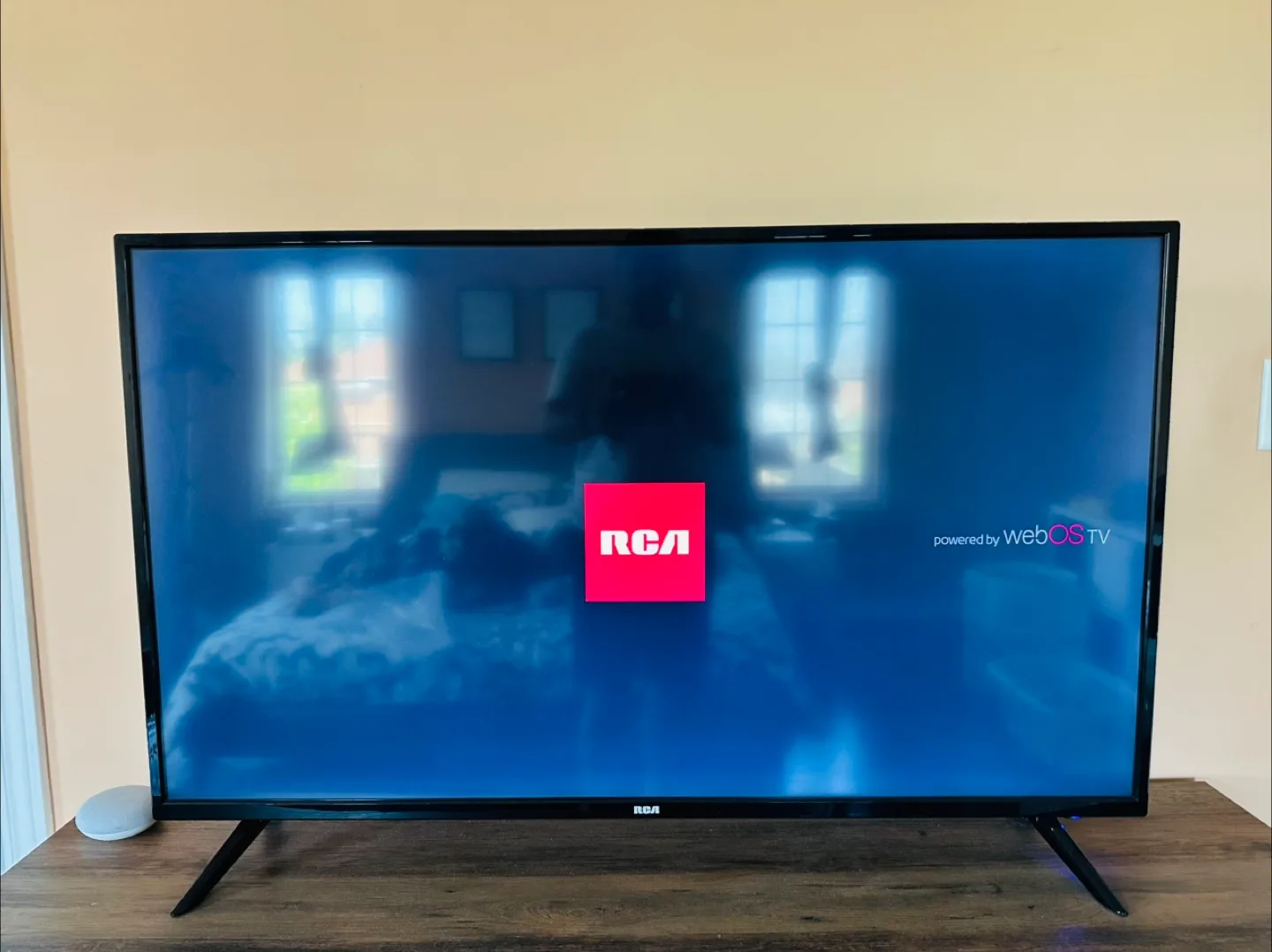 RCA 50" Ultra HD Smart TV thumbnail