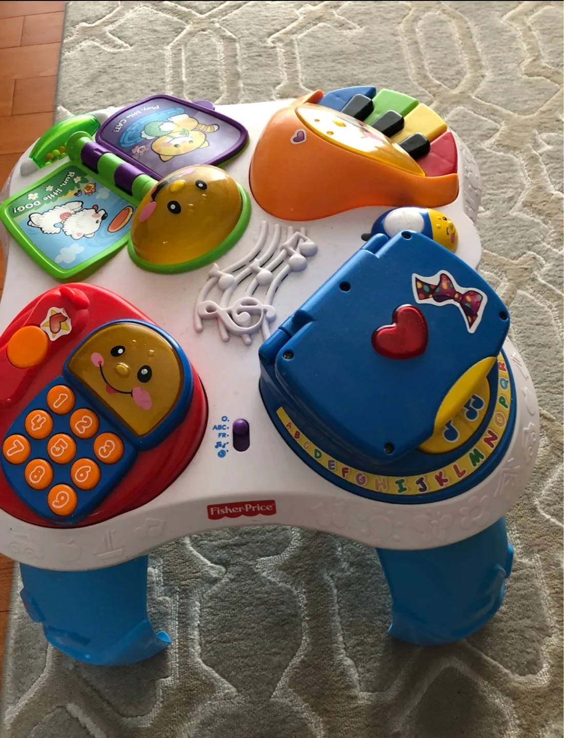 Fisher-Price Laugh & Learn Around The Town Learning Table thumbnail