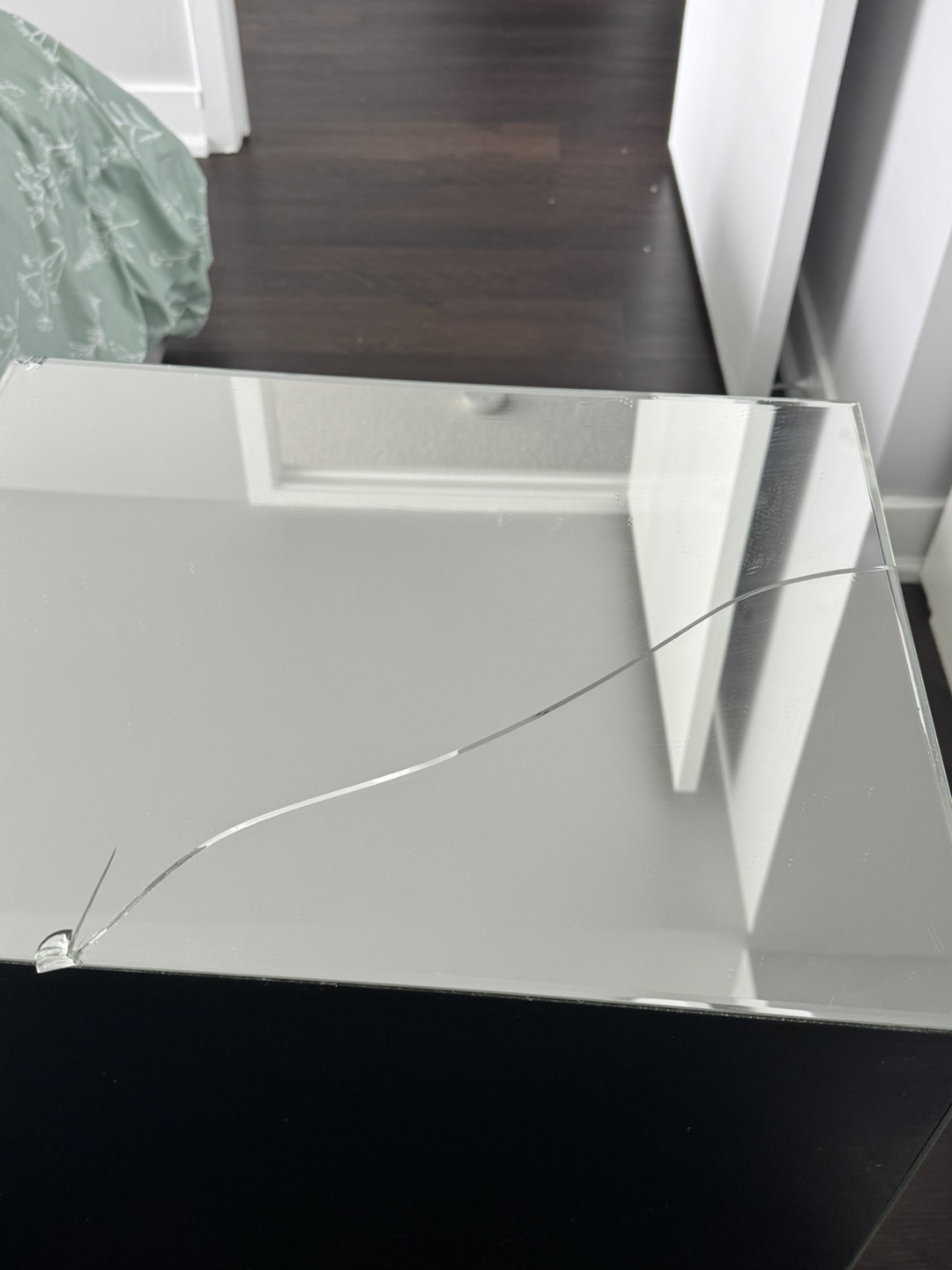 Mirrored 3-Drawer Nightstand - photo 2