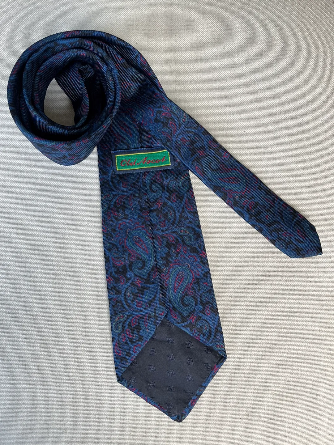 Old Ascot 100% Silk Tie - Paisley Pattern image indicator(5)