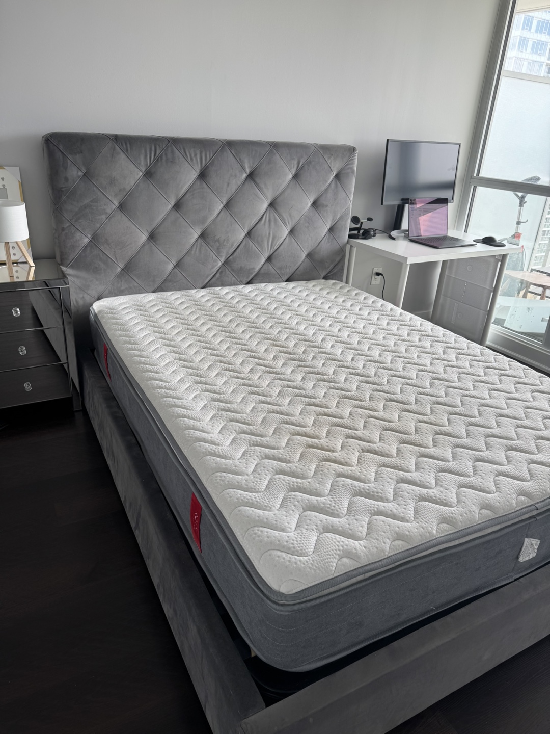 Structube Grey 10 inch queen size Mattress