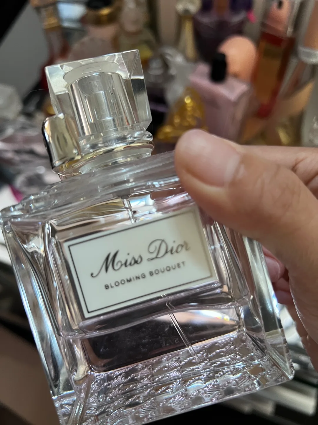 Used 28 Perfume Bundle: Chanel image indicator(7)