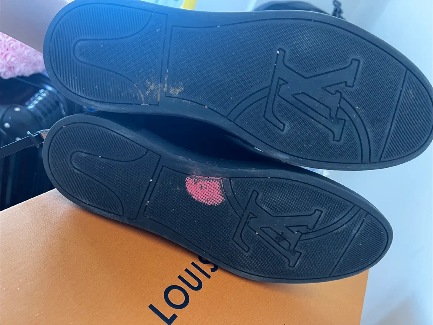 Louis Vuitton Black Leather High-Top Sneakers image indicator(5)