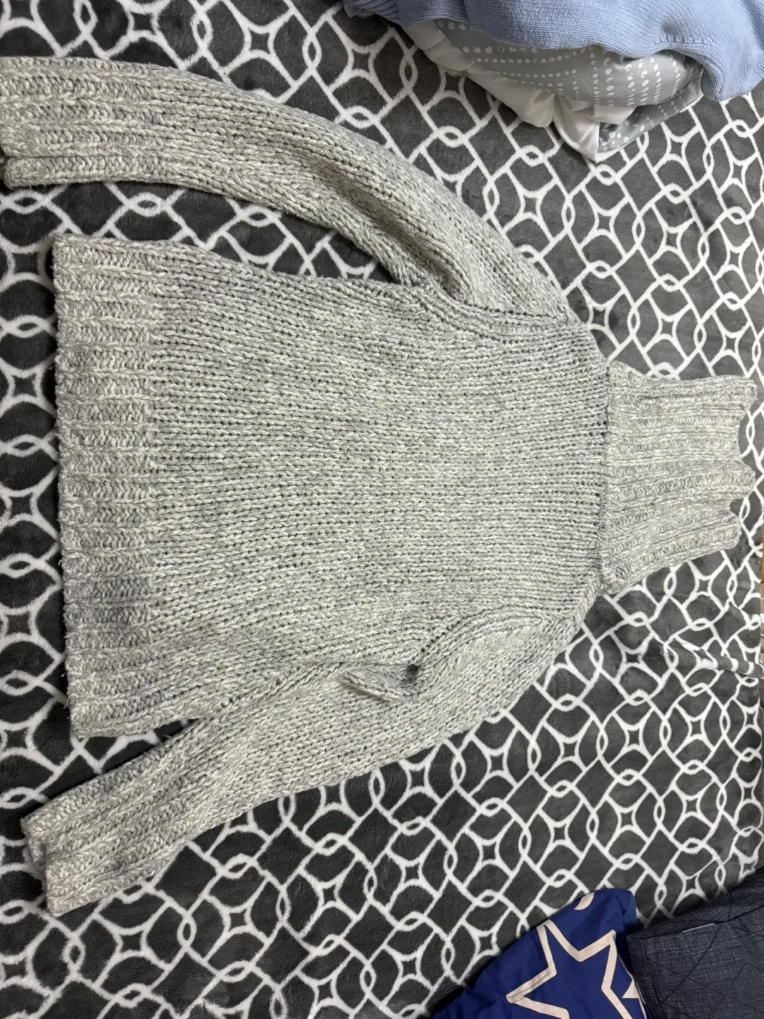 SK2. 2 pcs Sweater image indicator(3)