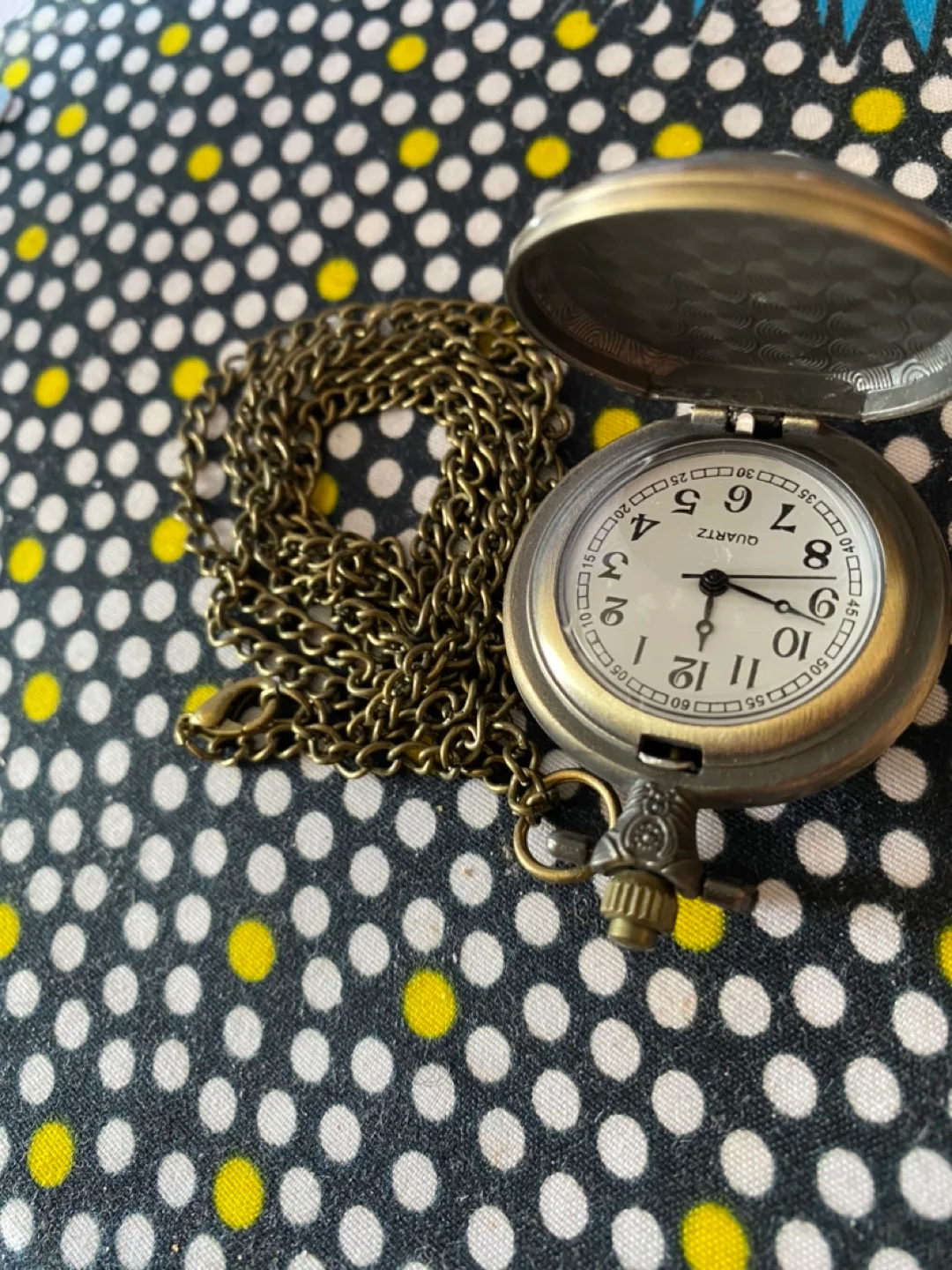 Vintage Mermaid Pocket Watch with Chain image indicator(2)