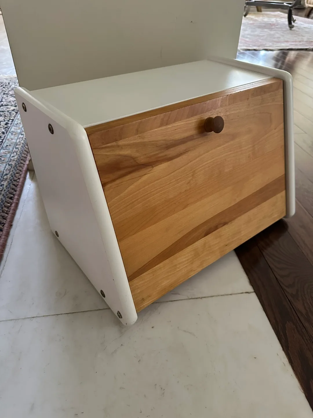 Wood & White Bread Box thumbnail