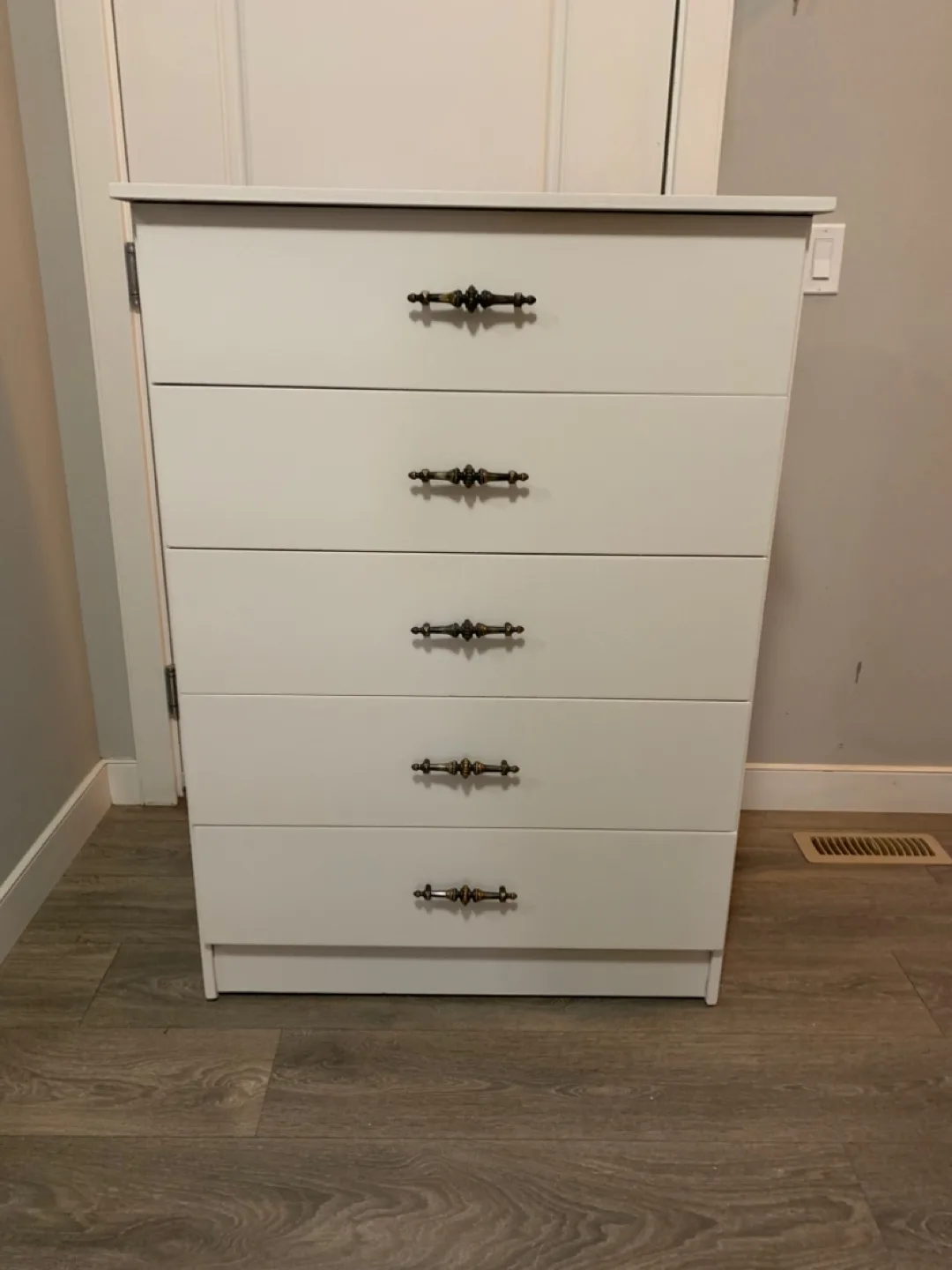 5-Drawer Dresser thumbnail
