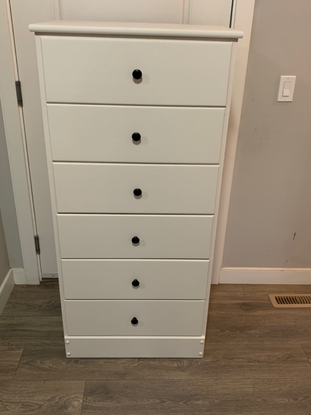 6-Drawer Dresser