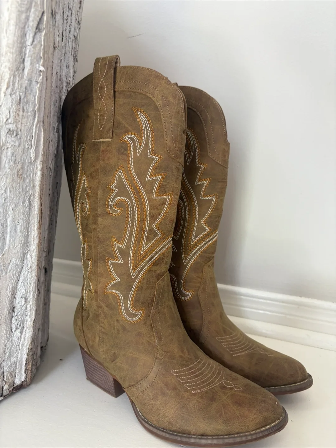 Brown Embroidered Mid Calf Cowboy Boots Women's Size 8 thumbnail