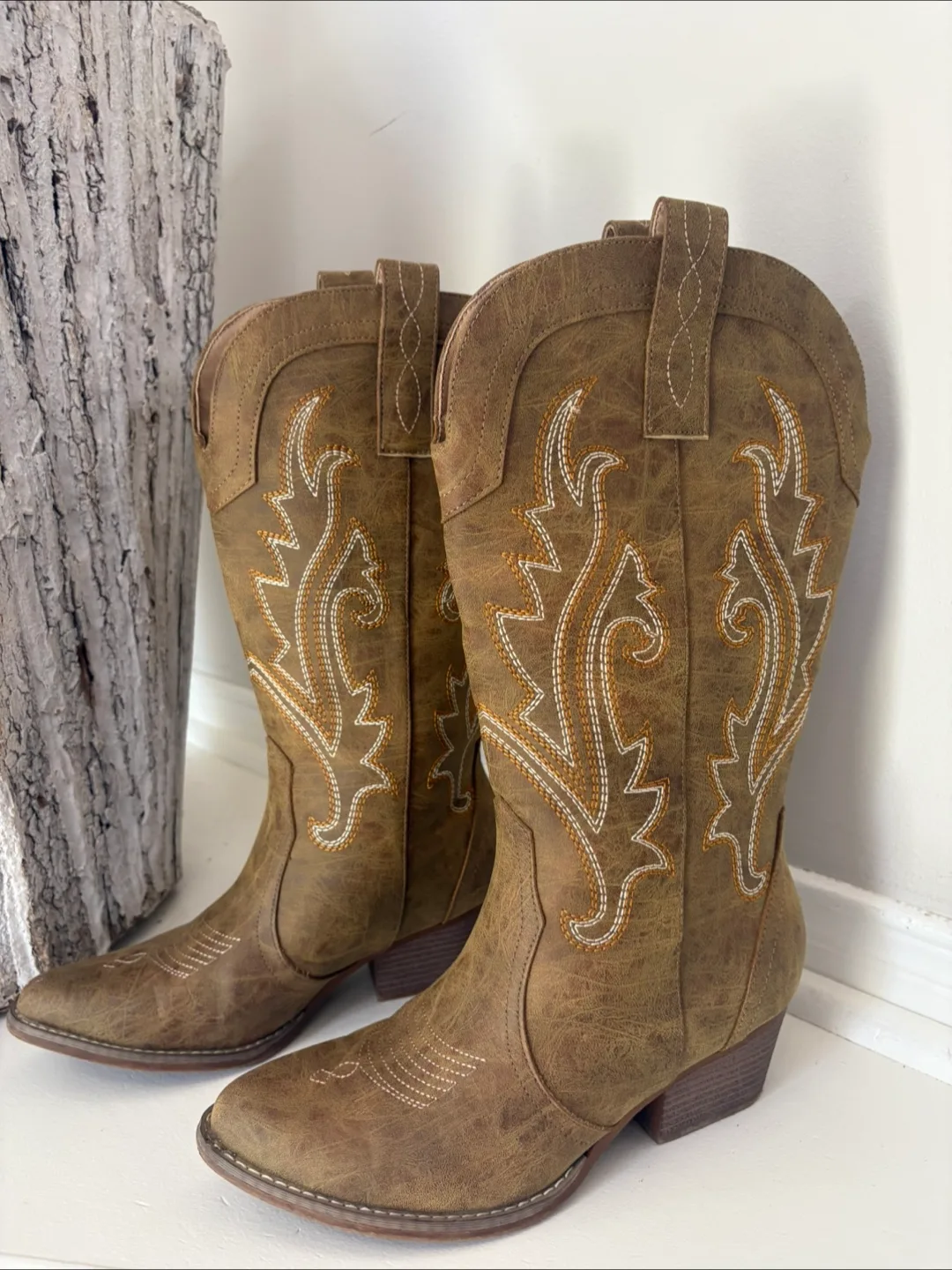 Brown Embroidered Mid Calf Cowboy Boots Women's Size 8 image indicator(8)
