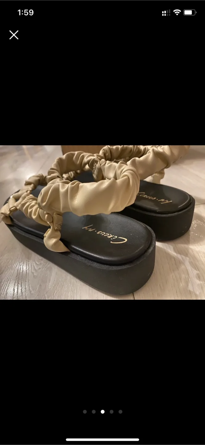 Sam Edelman Ivory Sandals - Size 7 image indicator(3)