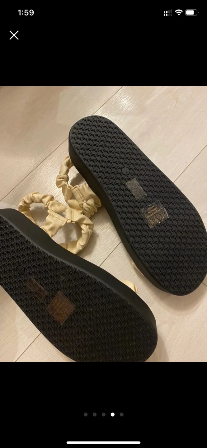 Sam Edelman Ivory Sandals - Size 7 image indicator(4)