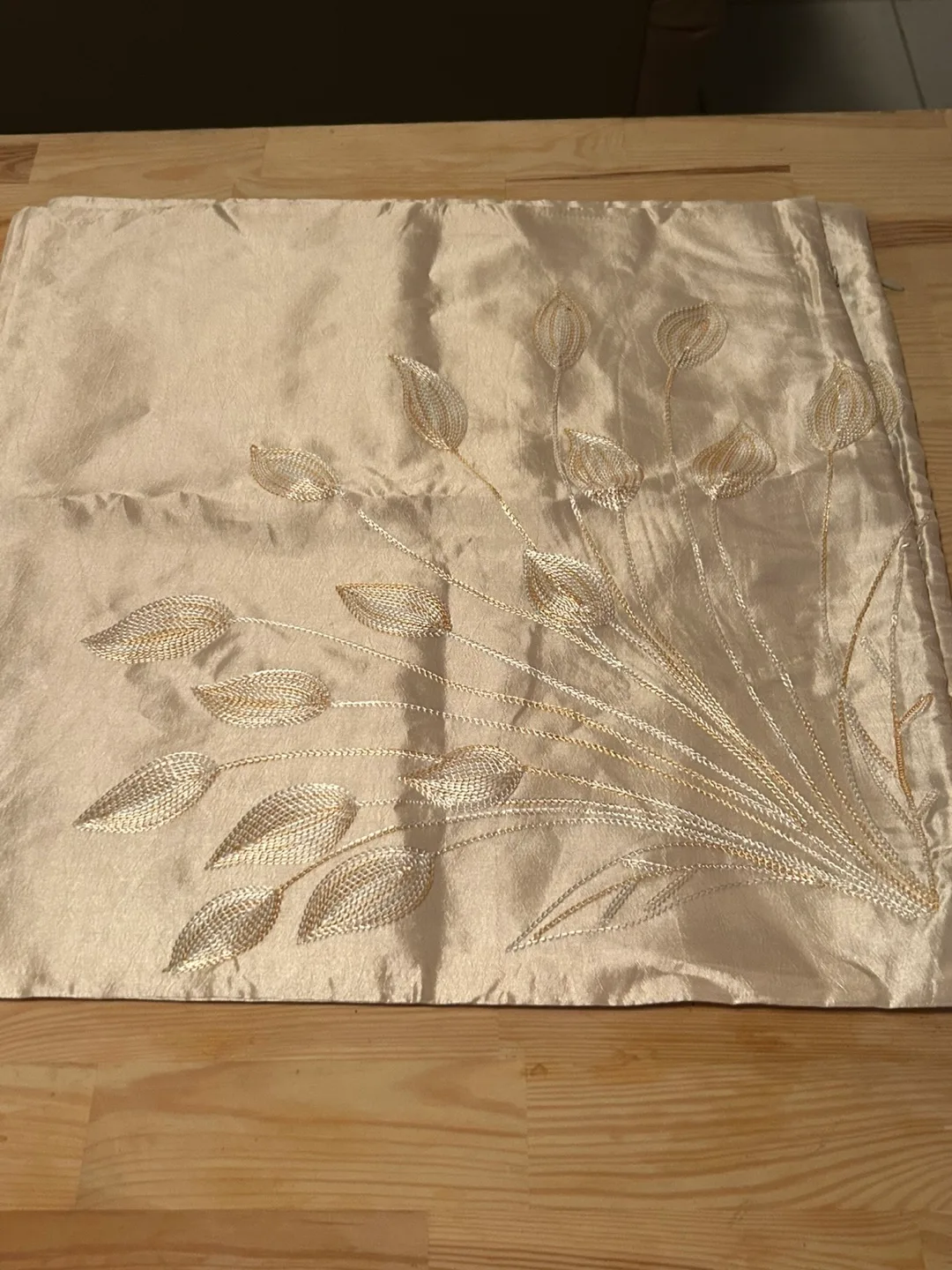 Decorative Throw Pillows and Pillow covers image indicator(4)