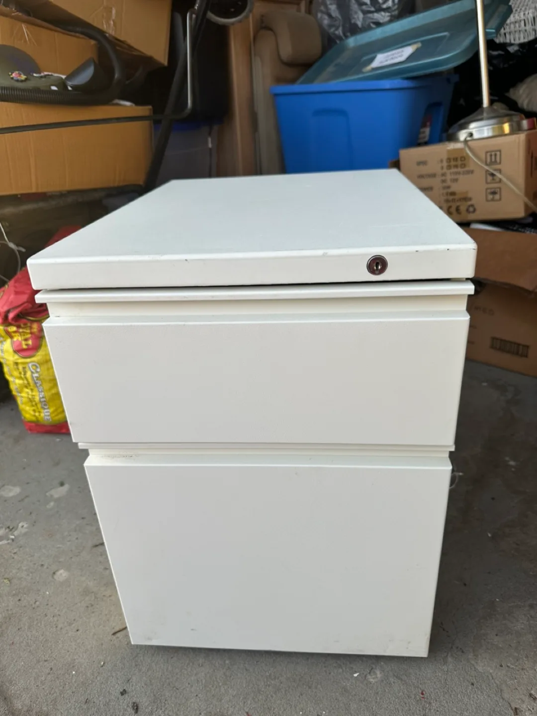 White Metal Filing Cabinet - 2 Drawers thumbnail