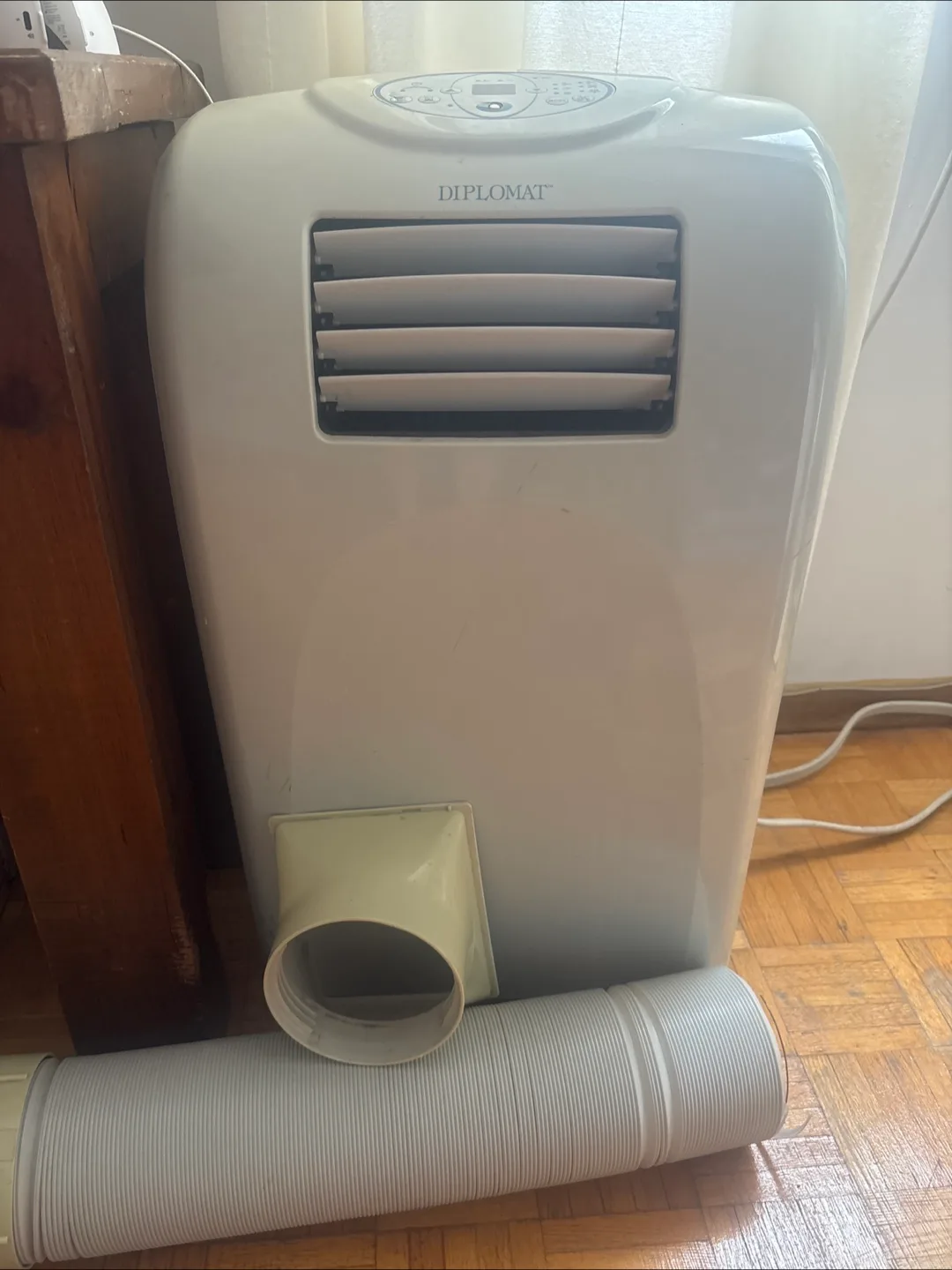 Diplomat Portable Air Conditioner thumbnail