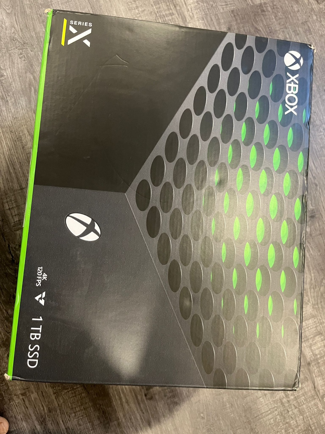 Xbox Series X - 1TB SSD - Like New! - photo 2