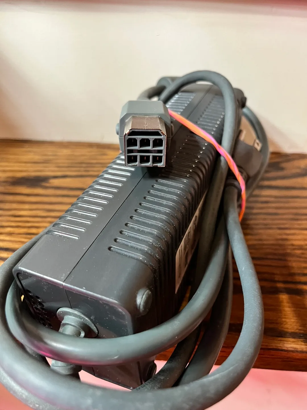 Microsoft Xbox 360 Power Supply thumbnail