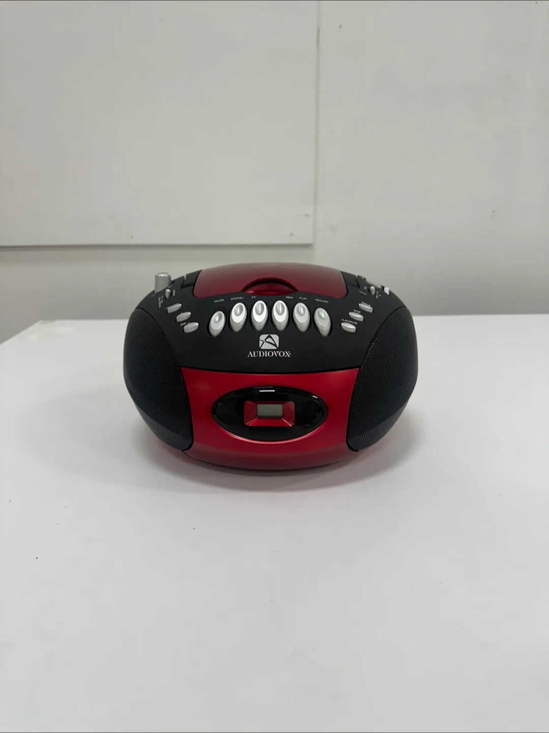 Audiovox Portable CD Player thumbnail
