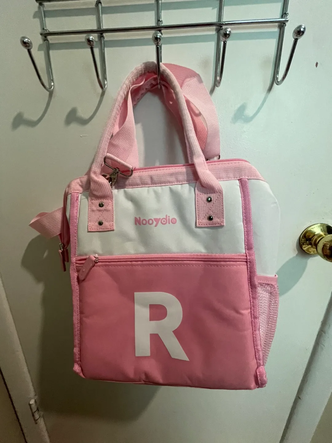 BRAND NEW Pink & White Lunch Bag thumbnail