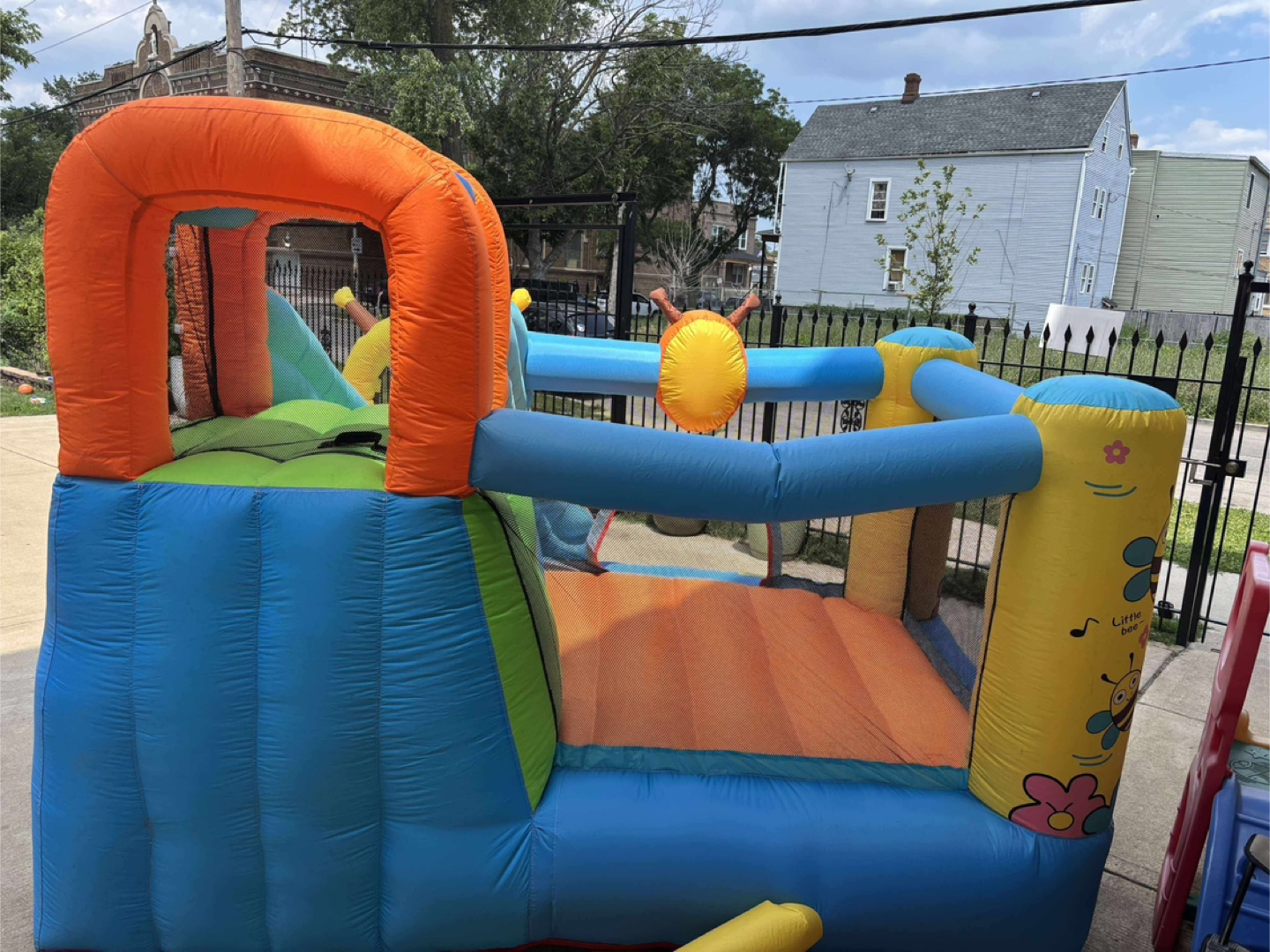 Little Tikes Inflatable Bouncer - photo 2