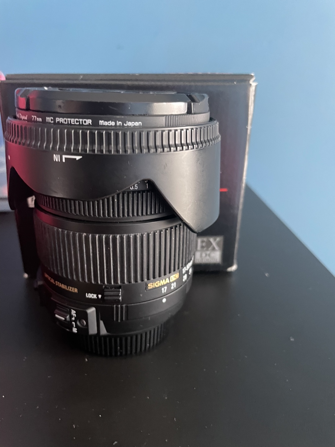 Sigma 17-50mm f/2.8 EX DC OS HSM Lens - photo 2