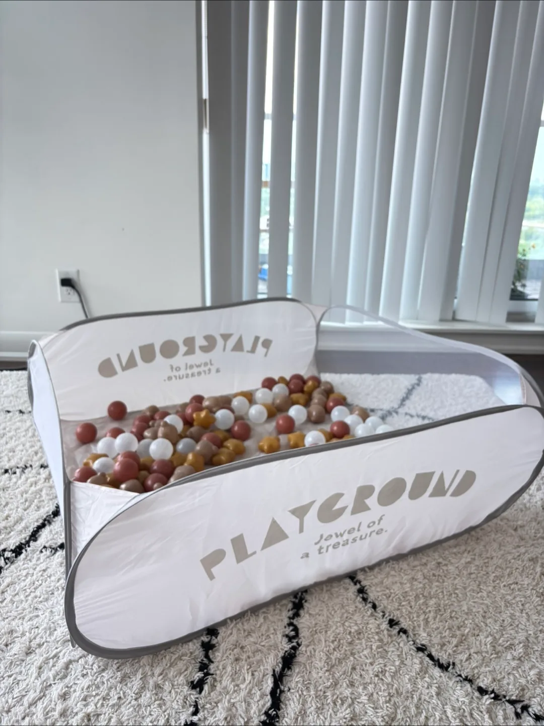 Foldable Ball Pit for Toddlers – Portable and Easy to Store thumbnail