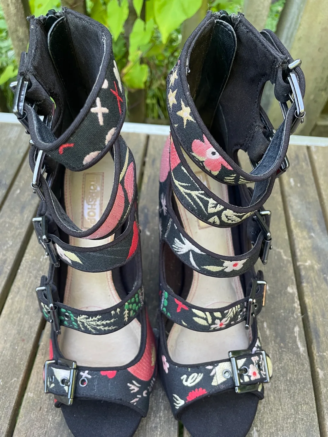 Topshop robin Floral Heels embroidered 7.5 image indicator(5)