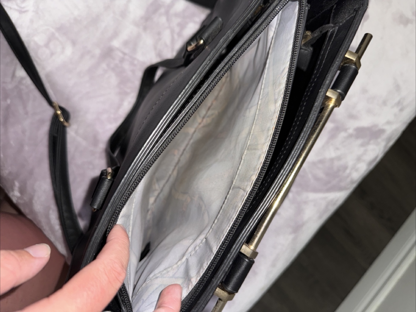 Black Tote Bag - photo 4