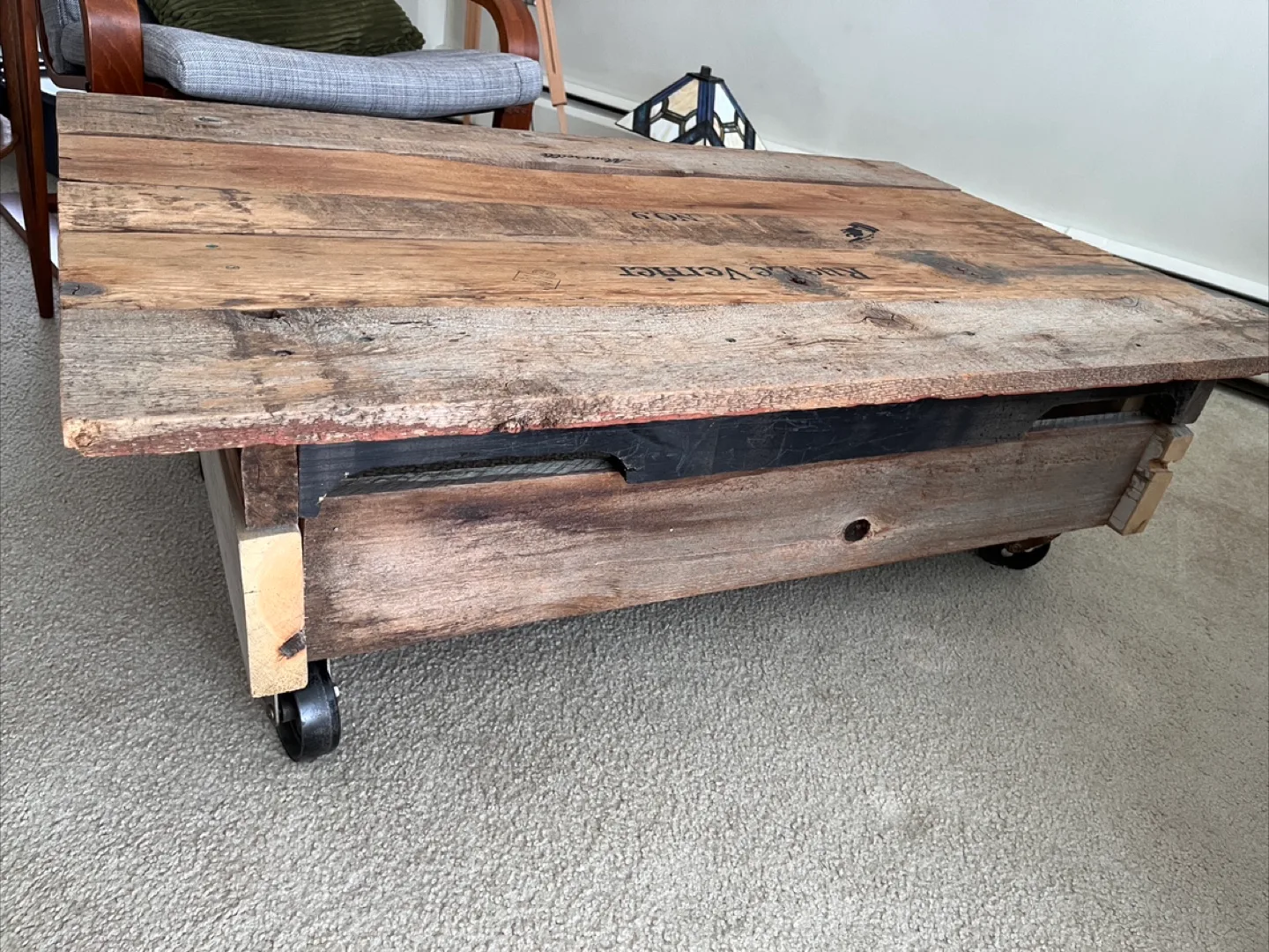 Rustic Wooden Coffee Table 🇨🇦 image indicator(8)