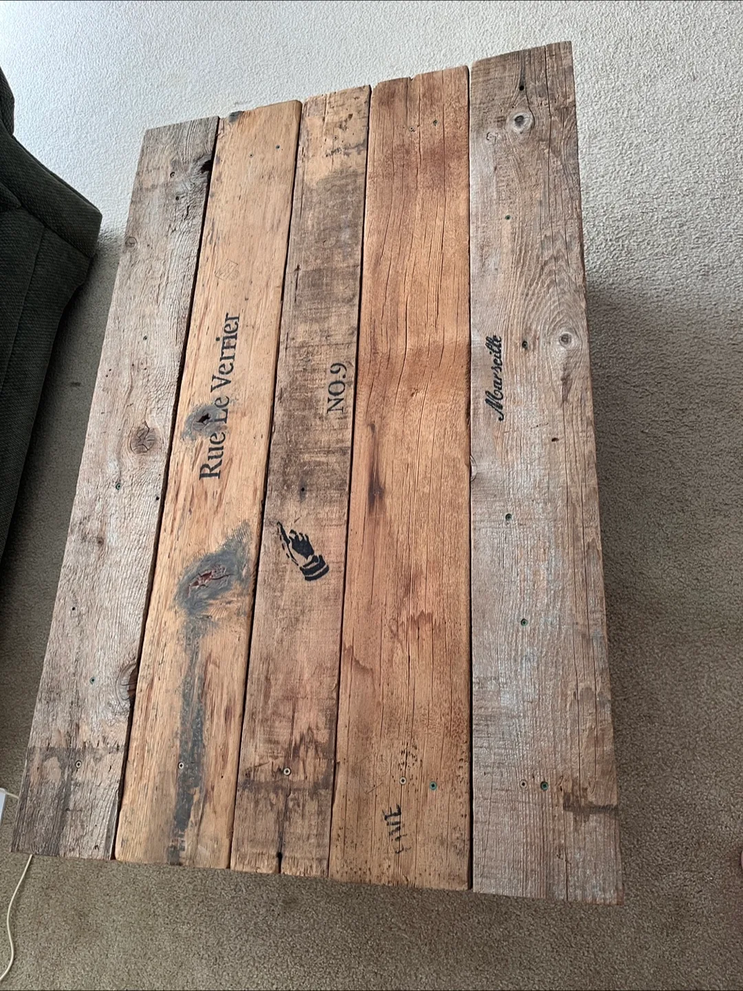 Rustic Wooden Coffee Table 🇨🇦 image indicator(9)