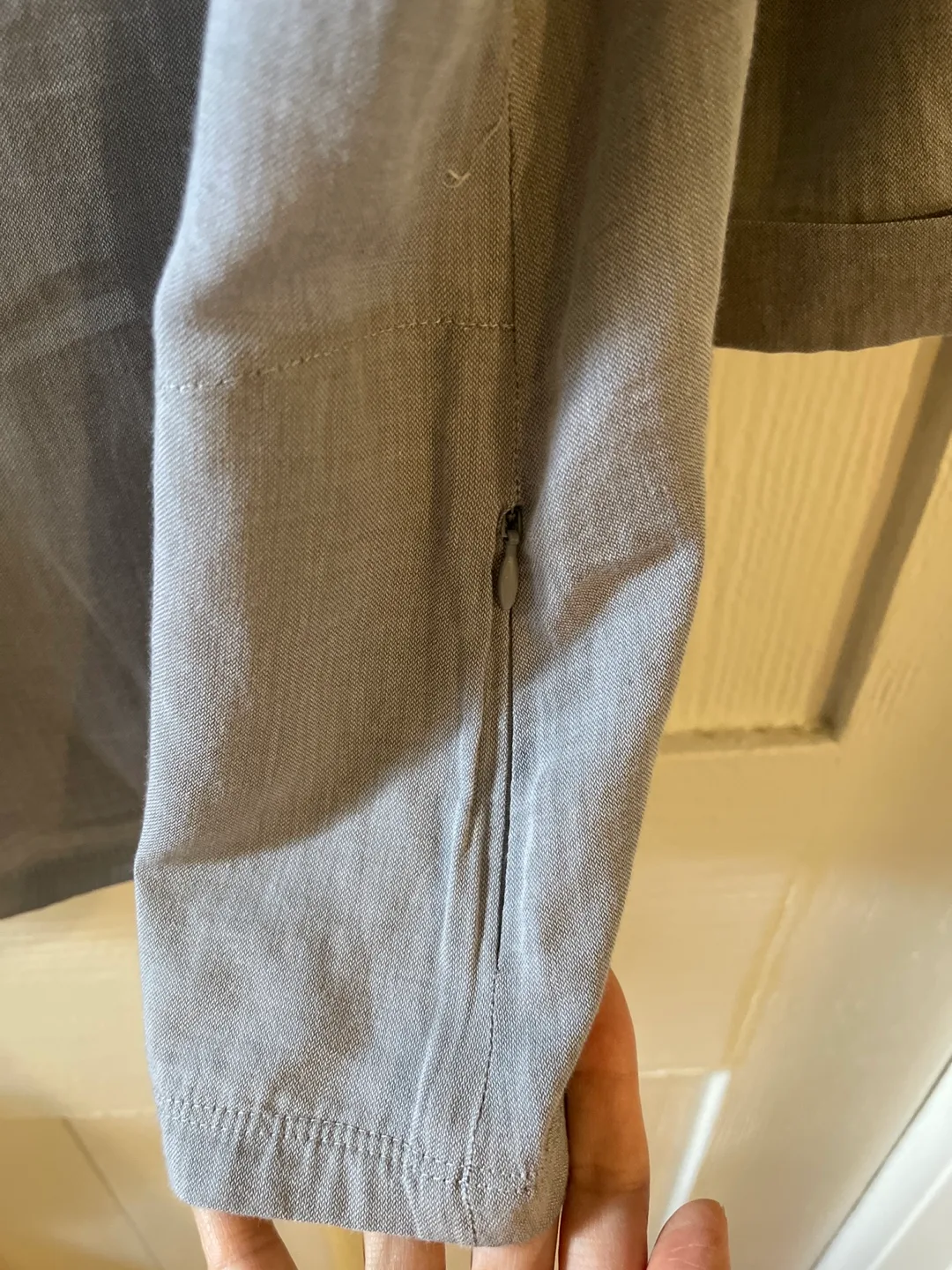 Tilley Wanderer linen Top - Size M image indicator(4)