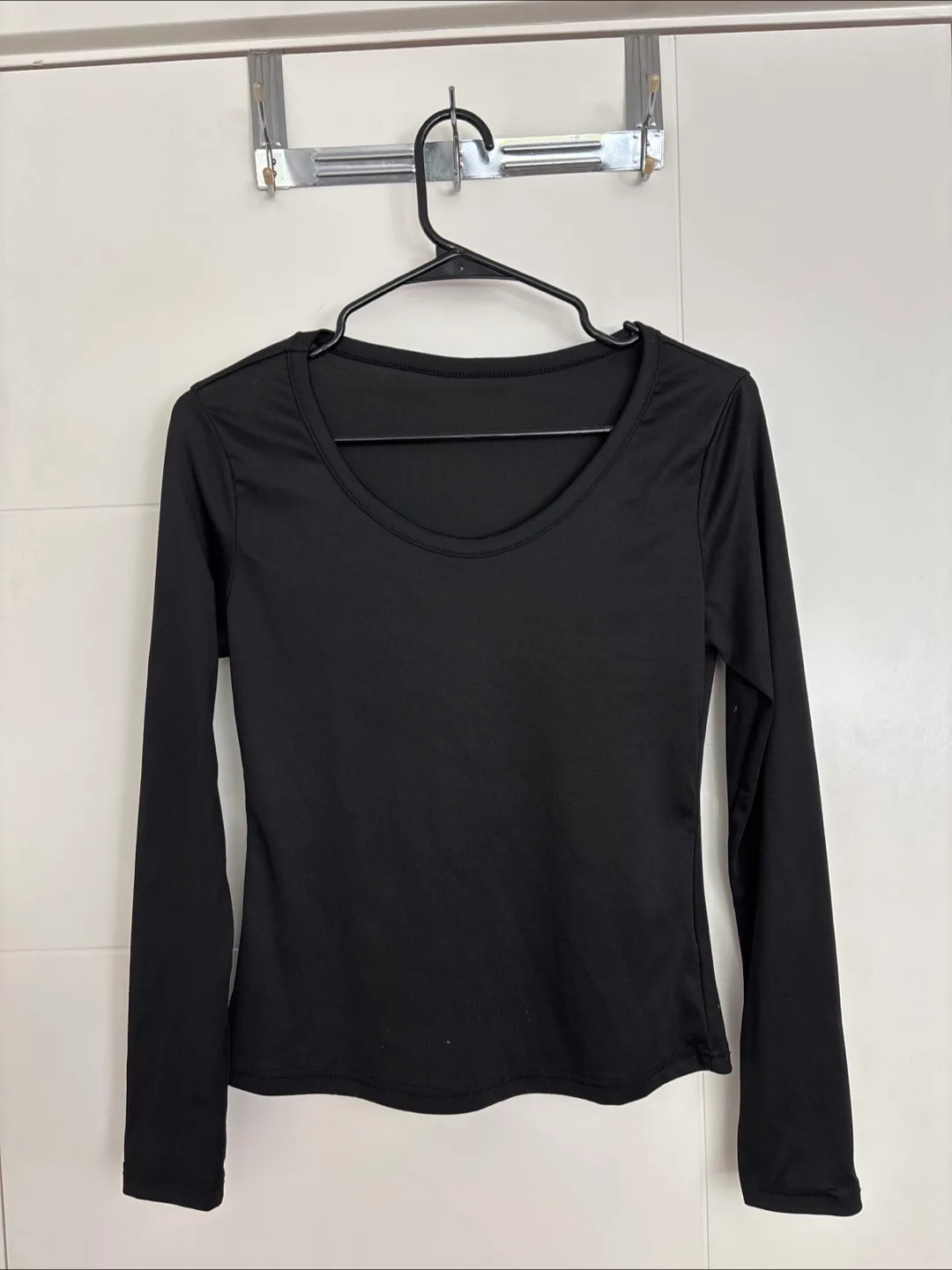Black Long Sleeve Top - Size M thumbnail