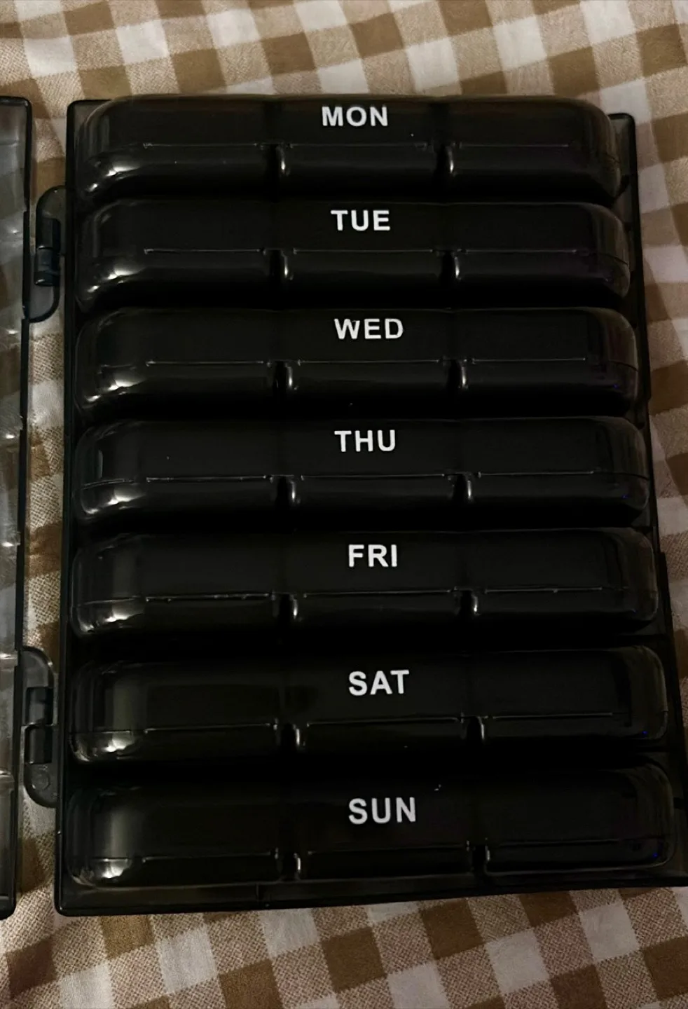 Weekly Pill Organizer thumbnail
