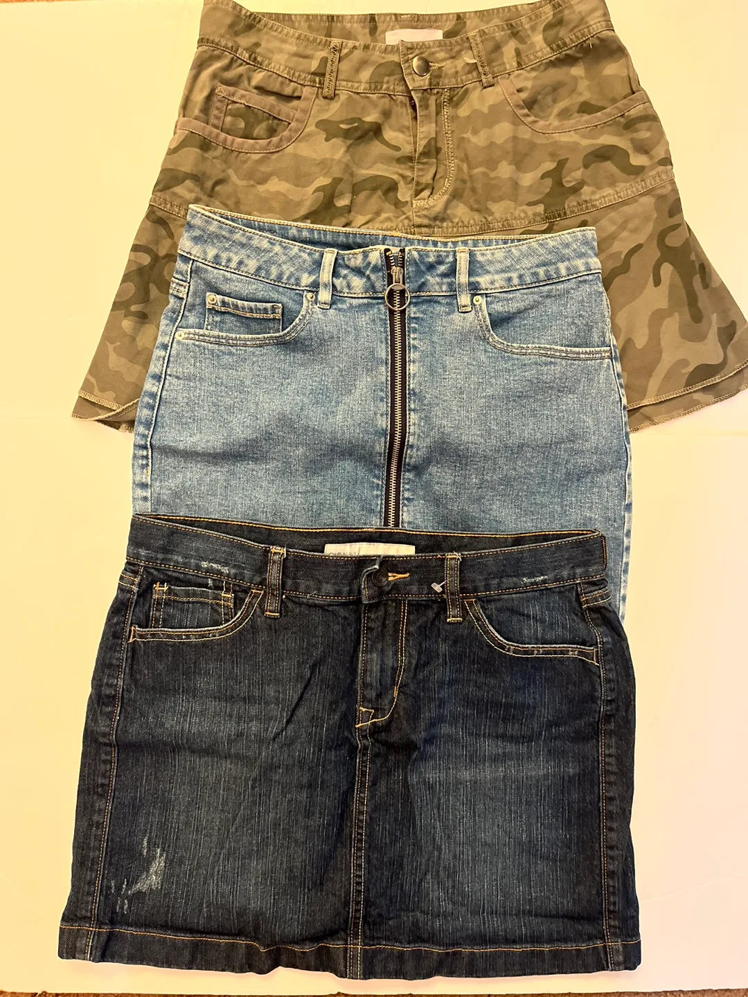 Set of 3 Mini Skirts thumbnail
