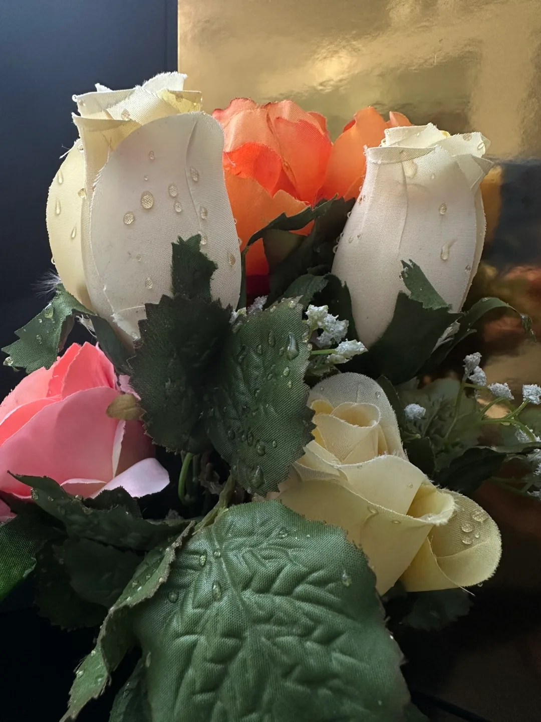 Artificial Flower Arrangement in Vase image indicator(5)