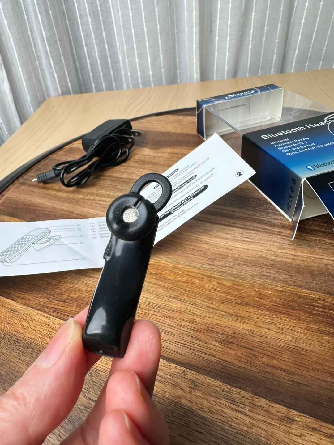 🇨🇦 Bluetooth Headset - brand New! image indicator(2)