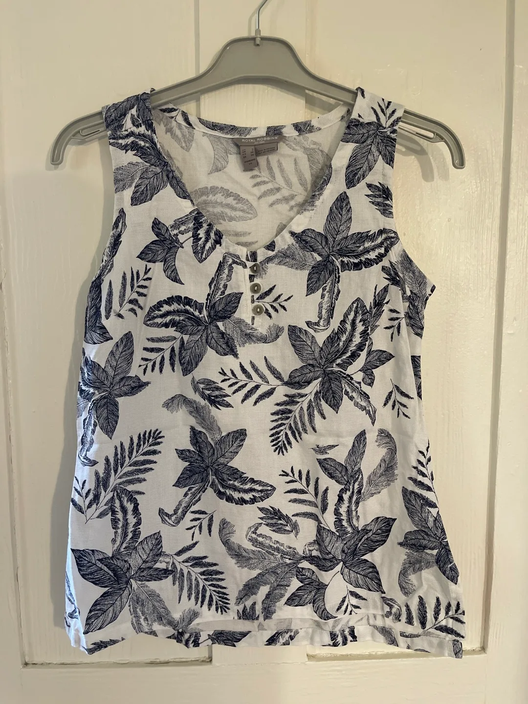Royal Robbins organic cotton tank Size 4 thumbnail