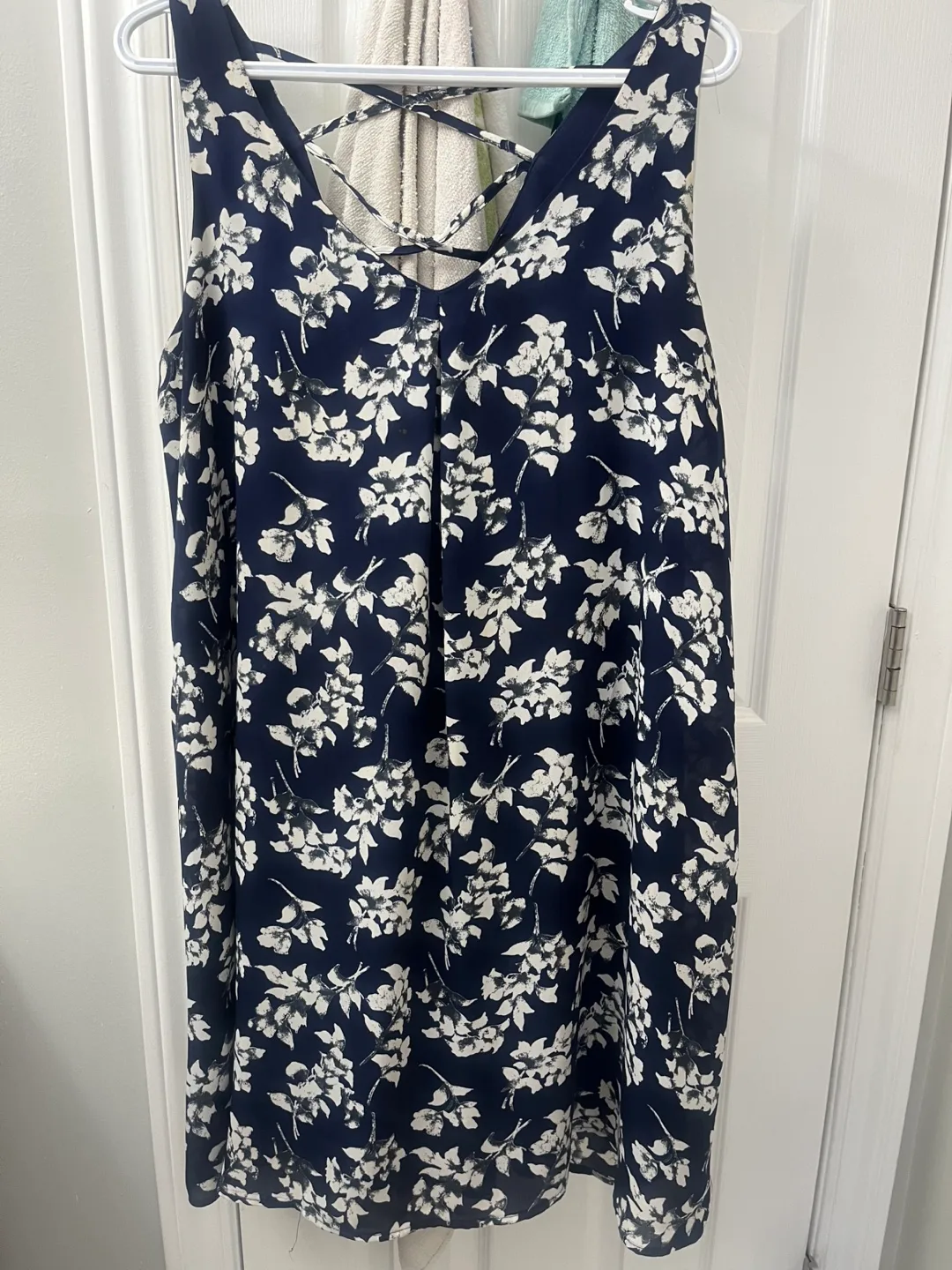 Floral Dress - Size L thumbnail