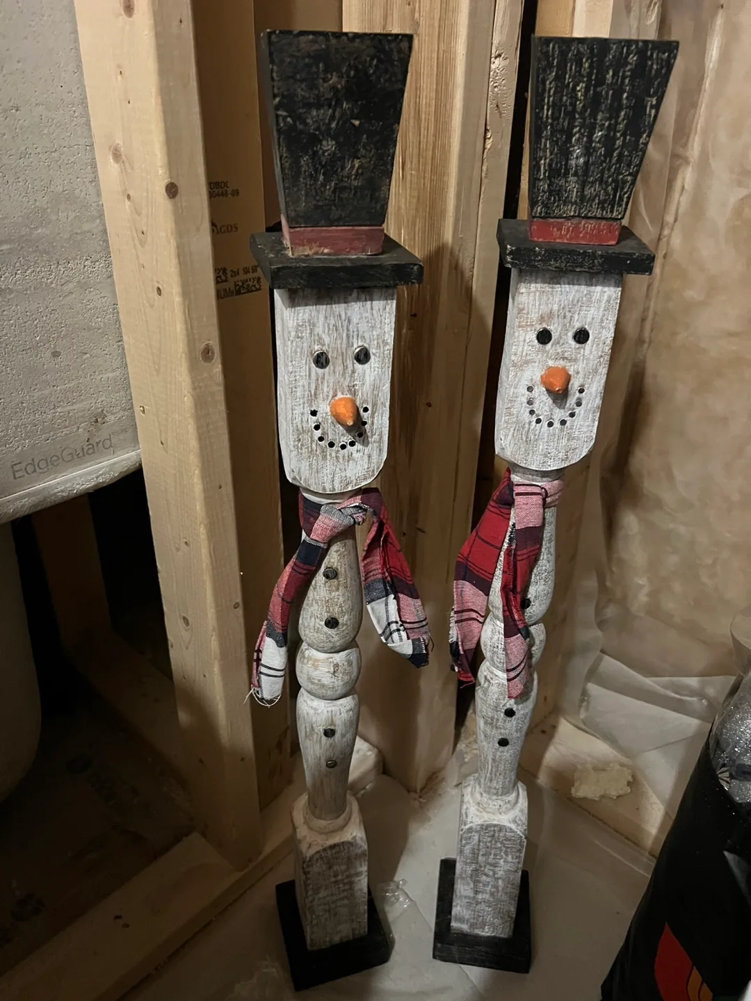 Wooden Snowman Figurines (Set of 2) thumbnail