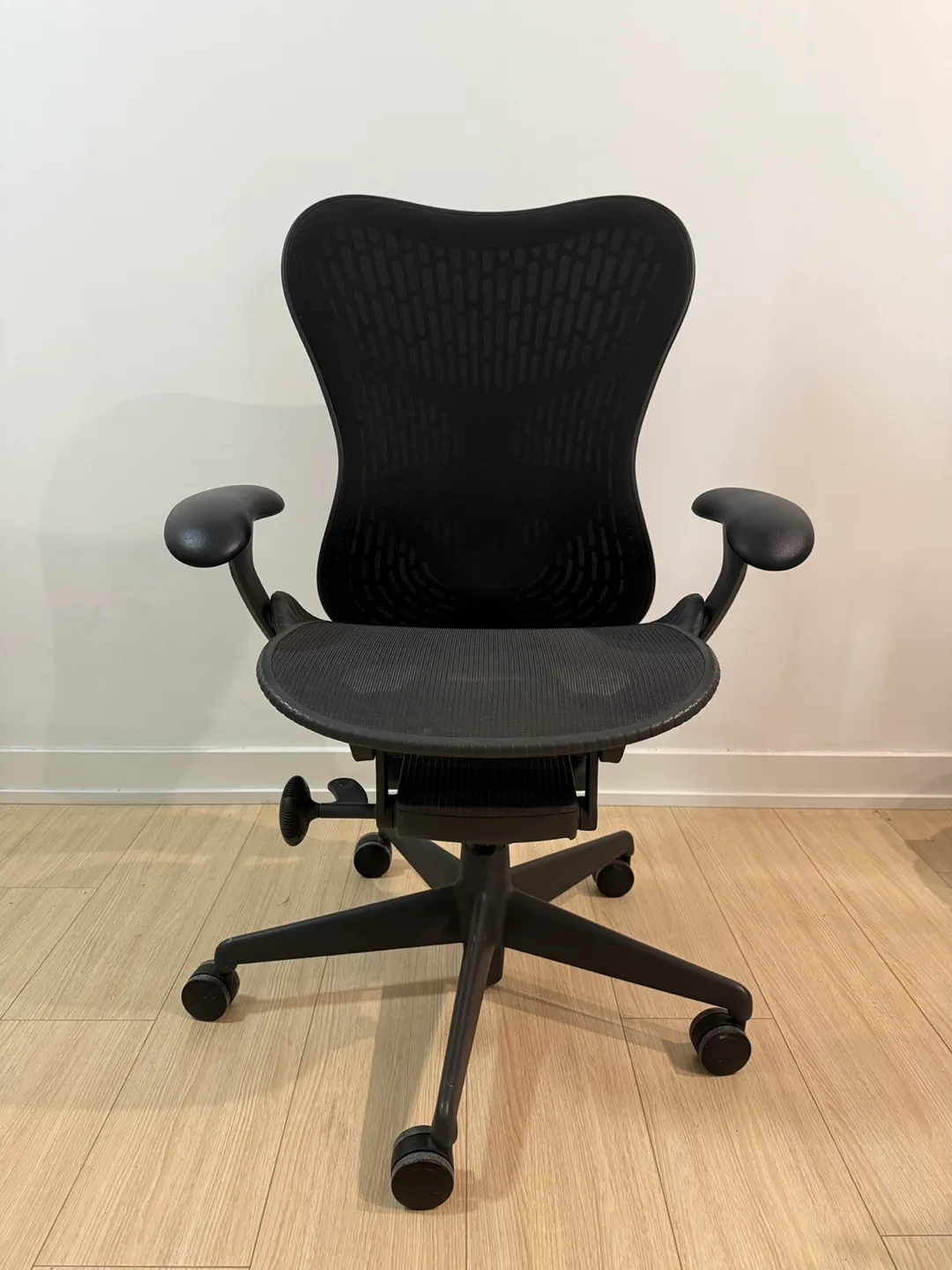 Herman Miller Mirra 2 Ergonomic Office Chair