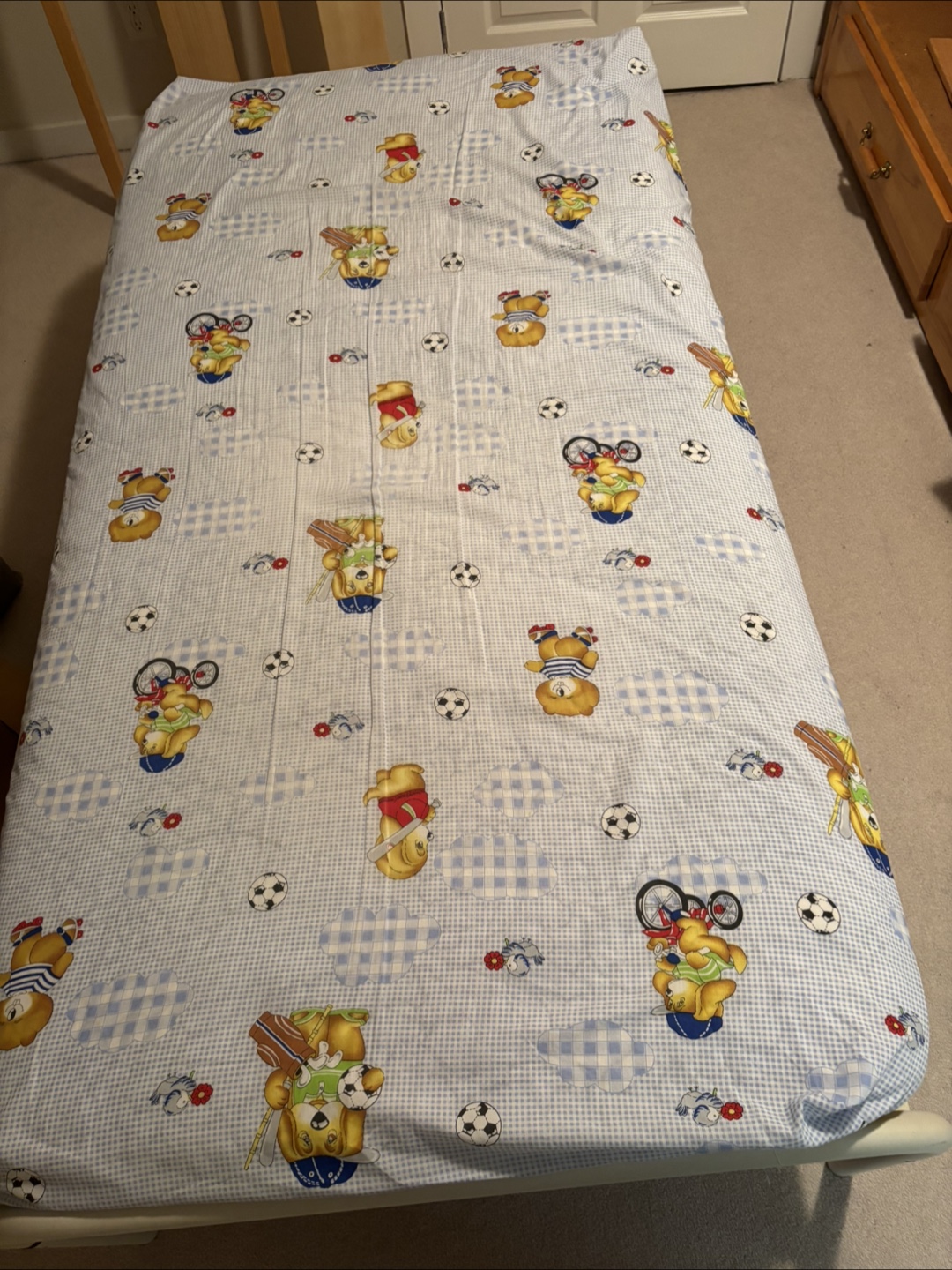 Twin size mattress and bed frame